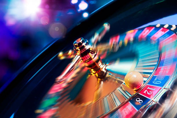 Live casino dealer interface and live games